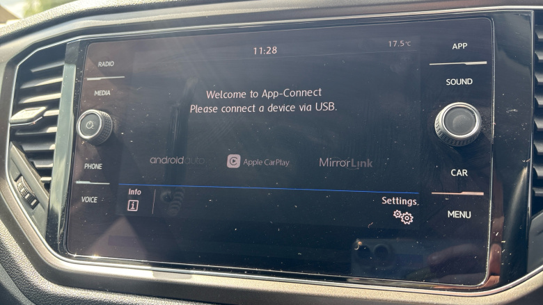 Volkswagen T-Roc 1.5 TSI EVO SE 5dr Petrol Hatchback